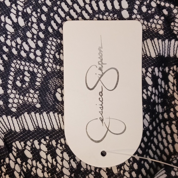 Jessica Simpson "Baroque Design" Lace Look Dress in Size 12 (NWT) - Picture 8 of 10